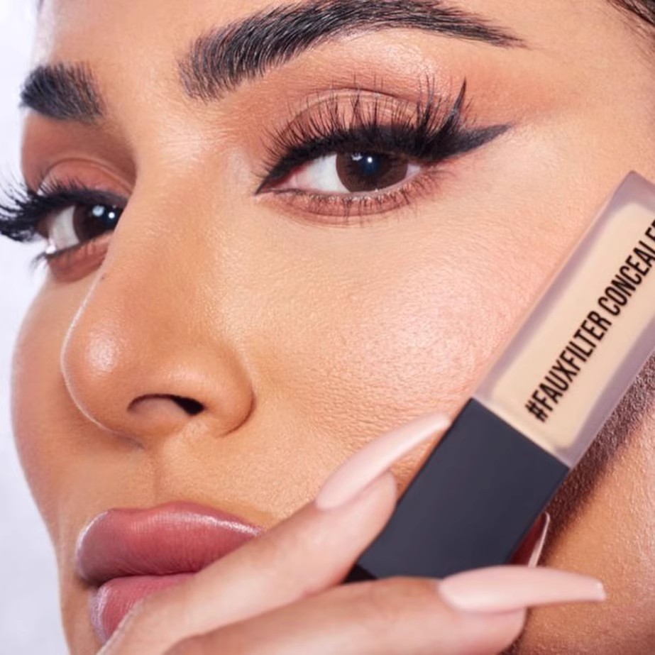 Huda Beauty Faux Filter Lichtg - Beauty Makeup Filter recensie en prijs